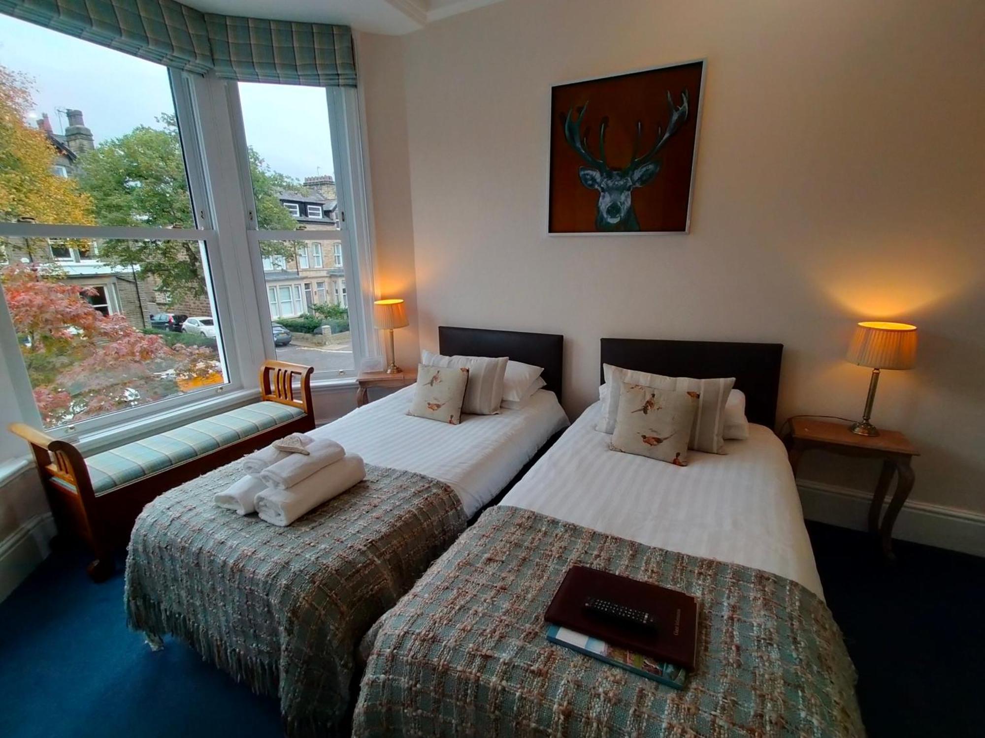Hotel Arden House à Harrogate Extérieur photo